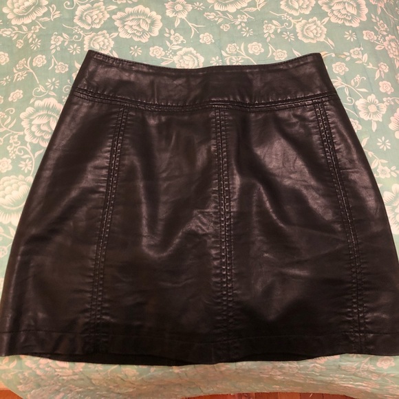Free People Dresses & Skirts - Free People Leather Skirt